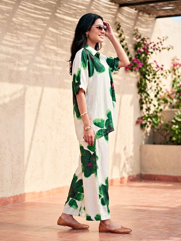 Off-White green floral co-ord set by Karchobi featuring a tunic, kaftan, and matching pants for women.